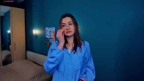 Misty online show from November 15, 2025, 4:47 pm