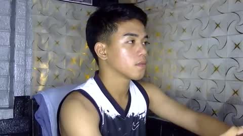 kritthanarkorn online show from March 22, 2026, 5:05 pm