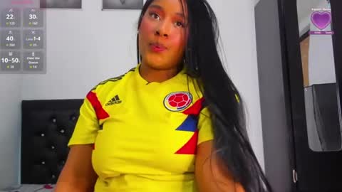 Snapshot of krixtybrown chatting on June 23, 2026, 9:35 pm krixty online show from June 23, 2026, 9:35 pm