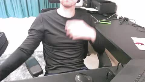 Snapshot of krocr_iras chatting on November 20, 2025, 1:22 pm Lucas Edu online show from November 20, 2025, 1:22 pm