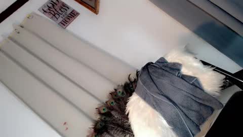 kryplialoveyou online show from February 3, 2026, 4:56 pm