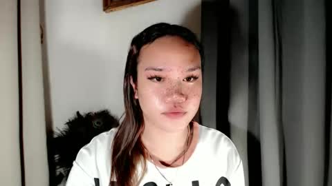 kryplialoveyou online show from March 4, 2026, 9:48 am