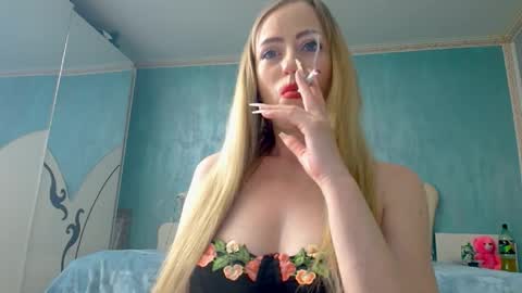 krystal desire online show from April 12, 2026, 2:55 pm