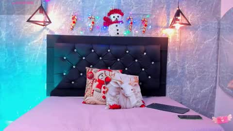 Kystal Taylor online show from December 18, 2025, 11:16 am