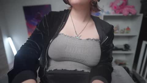 Krystal Syx online show from March 12, 2025, 12:31 am