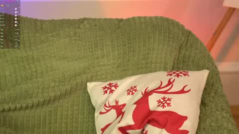 Snapshot of kseha_cute chatting on December 17, 2024, 12:45 am Ksesha online show from December 17, 2024, 12:45 am
