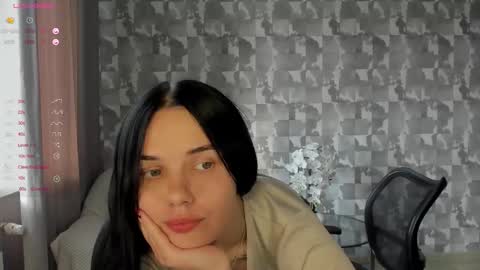 Snapshot of kseni_a chatting on October 14, 2025, 10:27 am Ksenia online show from October 14, 2025, 10:27 am