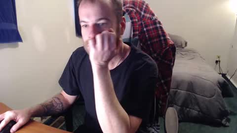 Snapshot of kuggy570 chatting on December 25, 2024, 3:06 pm Kuggy online show from December 25, 2024, 3:06 pm