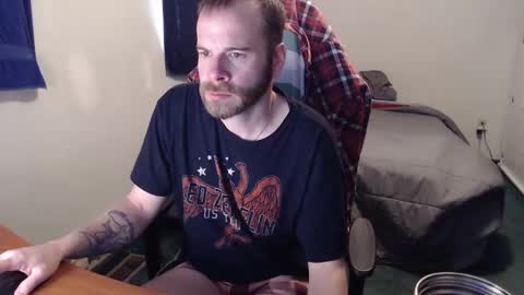 Snapshot of kuggy570 chatting on February 5, 2025, 1:54 pm Kuggy online show from February 5, 2025, 1:54 pm