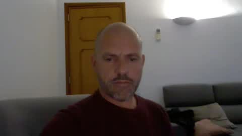 kukuxx1 online show from December 5, 2025, 5:09 pm