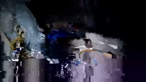 kumnnkevsuks4 online show from November 26, 2025, 7:31 am