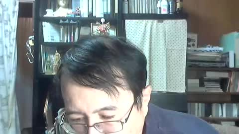 kunio37 online show from January 11, 2025, 10:08 am