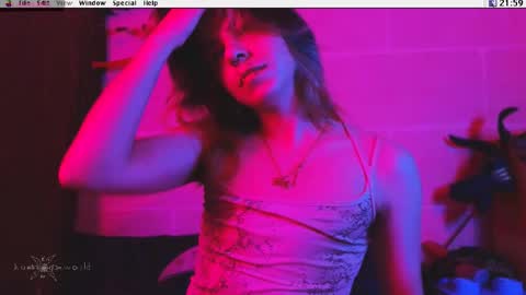 Krypto hethey online show from October 18, 2025, 7:58 pm