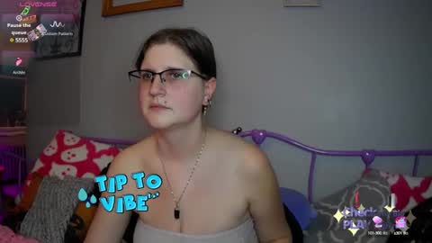 Snapshot of kunzitegoddess chatting on March 5, 2025, 12:38 am Samantha online show from March 5, 2025, 12:38 am