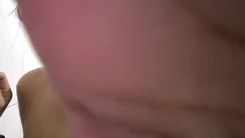 Kuromi Less online show from January 16, 2025, 1:27 am