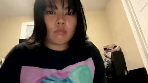 Snapshot of kuromixx444 chatting on December 17, 2025, 10:49 pm kuromixx444 online show from December 17, 2025, 10:49 pm