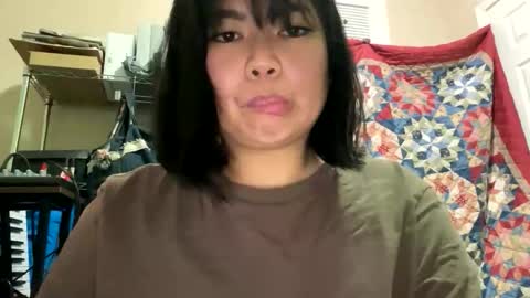 Snapshot of kuromixx444 chatting on January 7, 2026, 7:33 am kuromixx444 online show from January 7, 2026, 7:33 am