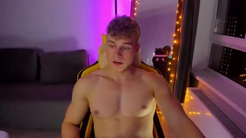 kurt_hanssen online show from October 16, 2025, 10:44 pm