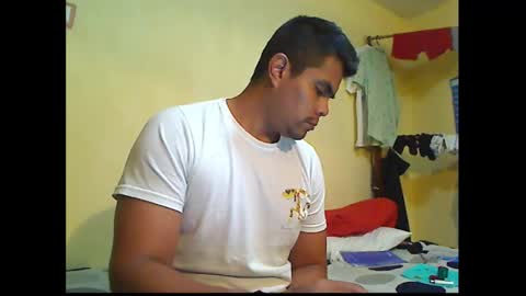 Snapshot of kushlozter chatting on November 4, 2025, 6:01 am kushlozter online show from November 4, 2025, 6:01 am