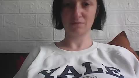 Snapshot of kusia032132 chatting on September 23, 2025, 6:38 am kusia032132 online show from September 23, 2025, 6:38 am