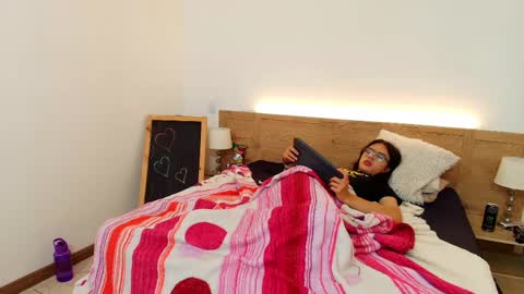 kvs_kael online show from April 3, 2026, 3:21 pm