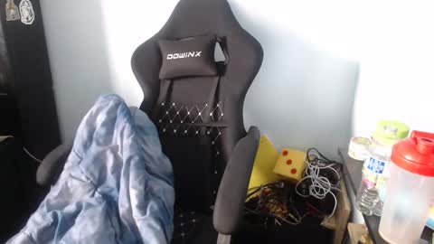 Snapshot of kwonder78 chatting on April 5, 2026, 2:58 pm kwonder78 online show from April 5, 2026, 2:58 pm