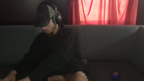 kxng222 online show from November 22, 2025, 9:03 pm