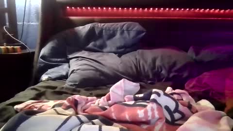 kyl3baron3 online show from February 20, 2025, 6:24 pm