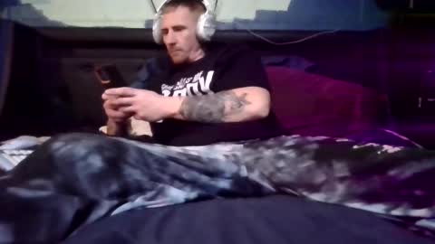 kyl3baron3 online show from February 24, 2025, 4:04 pm