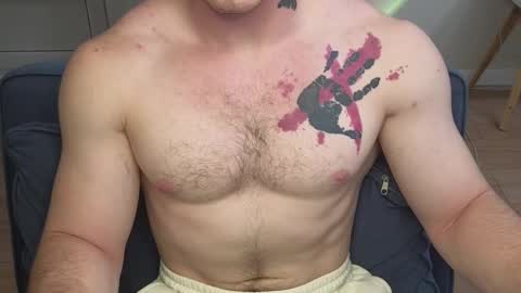 Snapshot of kyle_4u chatting on October 9, 2025, 6:33 am Kyle online show from October 9, 2025, 6:33 am