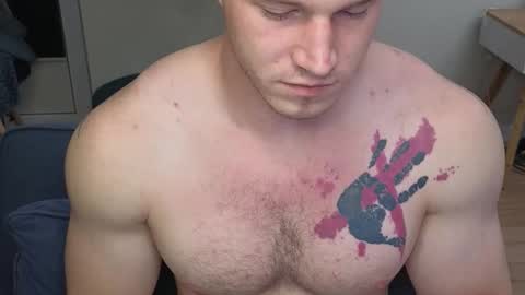 Snapshot of kyle_4u chatting on October 27, 2025, 5:33 am Kyle online show from October 27, 2025, 5:33 am