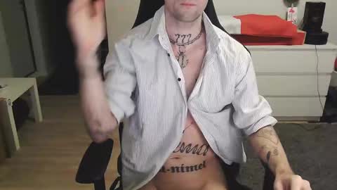 Snapshot of kyle_alternative chatting on February 16, 2025, 2:42 am Kyle online show from February 16, 2025, 2:42 am