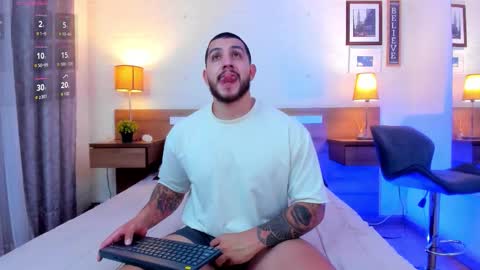 kylenorth_ online show from September 14, 2025, 7:13 pm