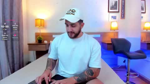 kylenorth_ online show from September 19, 2025, 11:33 am