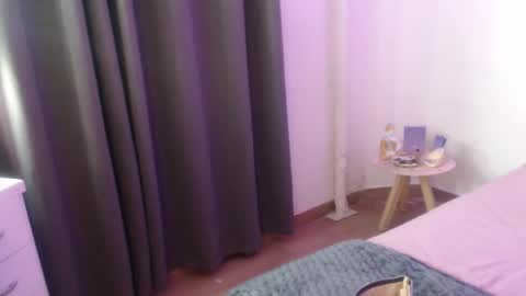 Sara online show from November 25, 2025, 1:16 am