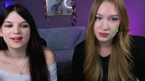 Snapshot of kylie_angel3 chatting on October 9, 2025, 9:02 pm Kylie loves u online show from October 9, 2025, 9:02 pm