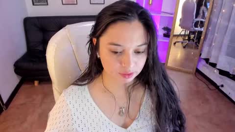 Snapshot of kylie_fire chatting on September 16, 2025, 1:23 pm kylie online show from September 16, 2025, 1:23 pm