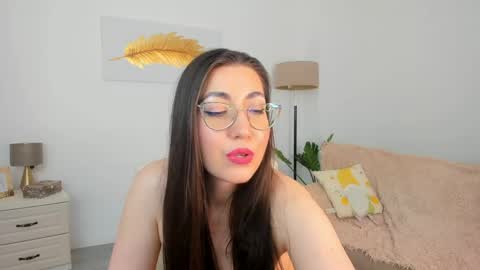 Snapshot of kylie_kathy chatting on April 30, 2026, 9:08 pm Kylie online show from April 30, 2026, 9:08 pm