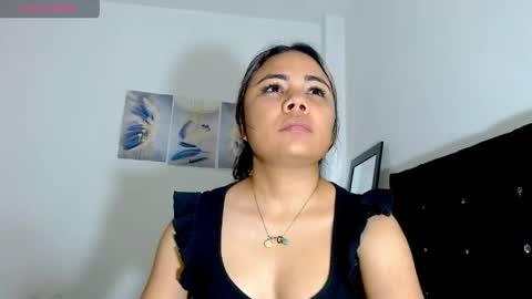 Snapshot of kylie_loveee chatting on May 20, 2026, 12:22 pm Paola online show from May 20, 2026, 12:22 pm