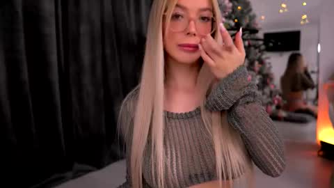 Kylie online show from December 18, 2025, 10:38 pm