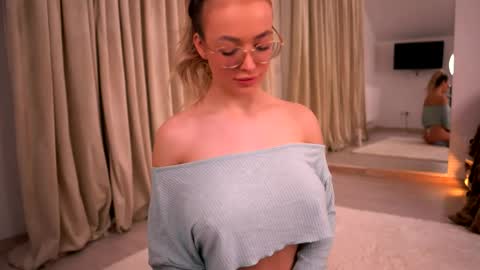 Kylie online show from May 19, 2026, 8:37 pm