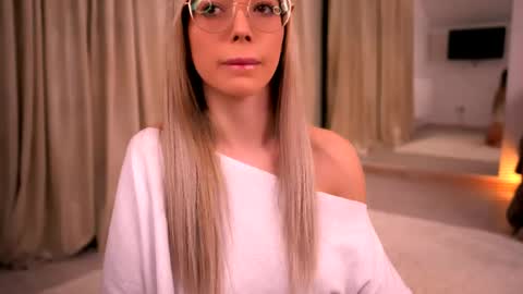Kylie online show from June 7, 2026, 8:34 pm