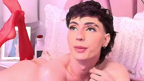 Kylie jl online show from October 30, 2025, 5:53 am