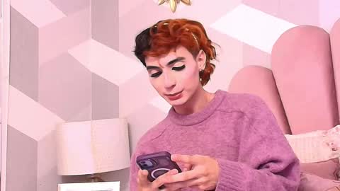 Snapshot of kyliemonnet chatting on January 19, 2026, 8:18 am Kylie jl online show from January 19, 2026, 8:18 am