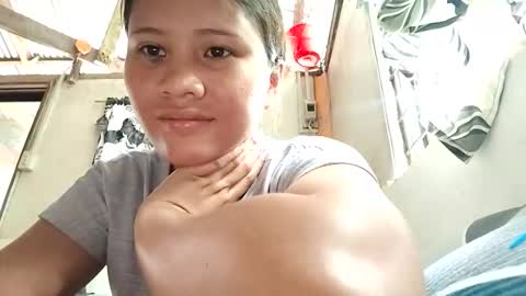 Snapshot of kyliexx98 chatting on October 8, 2025, 1:47 am kylie online show from October 8, 2025, 1:47 am