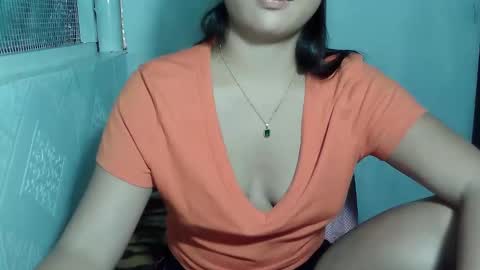 kylie online show from February 15, 2026, 6:32 am