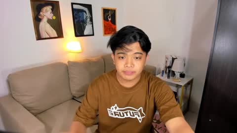 Snapshot of kyll_collins chatting on January 4, 2025, 7:44 pm kyll_collins online show from January 4, 2025, 7:44 pm