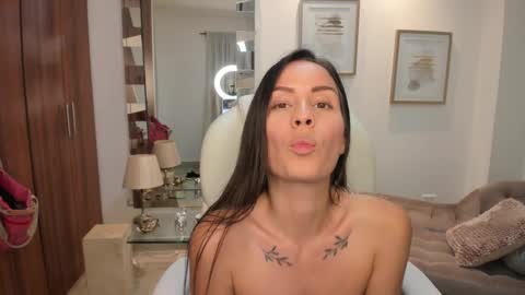 Snapshot of kymberlysweet chatting on January 5, 2025, 2:52 pm Kymberly online show from January 5, 2025, 2:52 pm