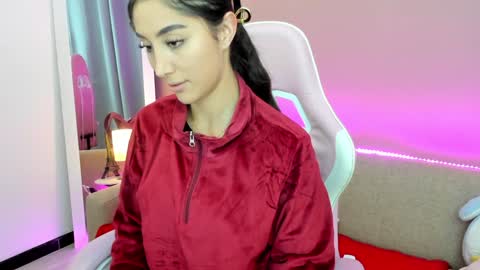 Kym Giraldo online show from January 11, 2025, 5:52 am