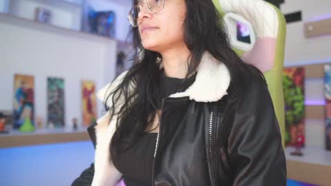 Kyomi online show from January 10, 2025, 12:58 pm